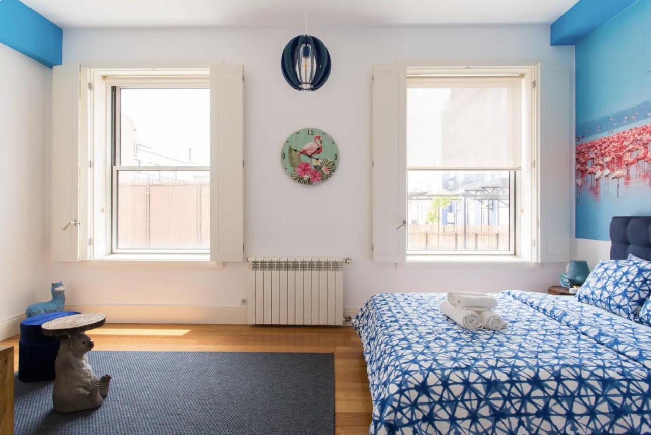 Beautiful 3-Story House In Chiado With A 40M² Private Terrace Apartman Lisboa Kültér fotó