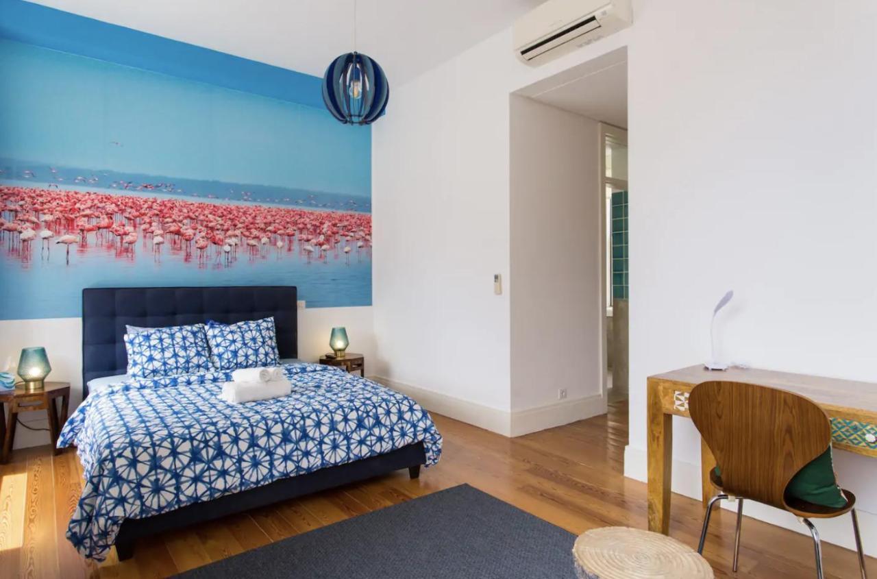 Beautiful 3-Story House In Chiado With A 40M² Private Terrace Apartman Lisboa Kültér fotó
